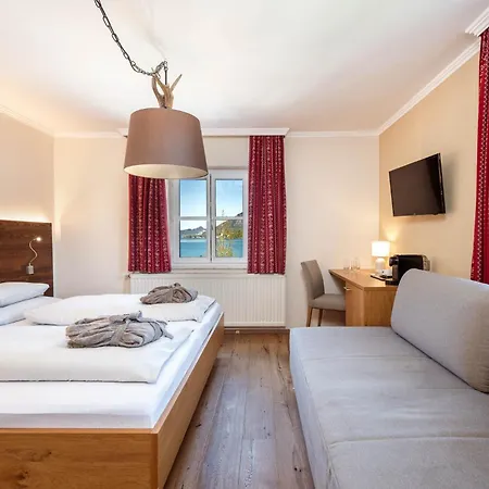 Penzion Kirchenwirt 4*