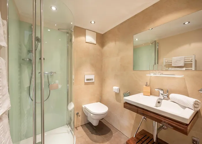 Kirchenwirt Penzion 4*